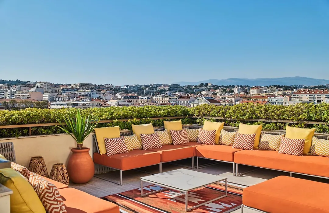 Hotel Barriere Le Gray D'Albion-1