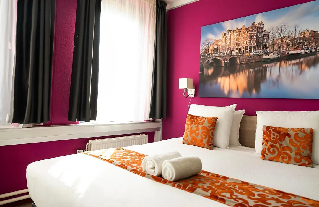 Amsterdam Teleport Hotel - Free Parking-1