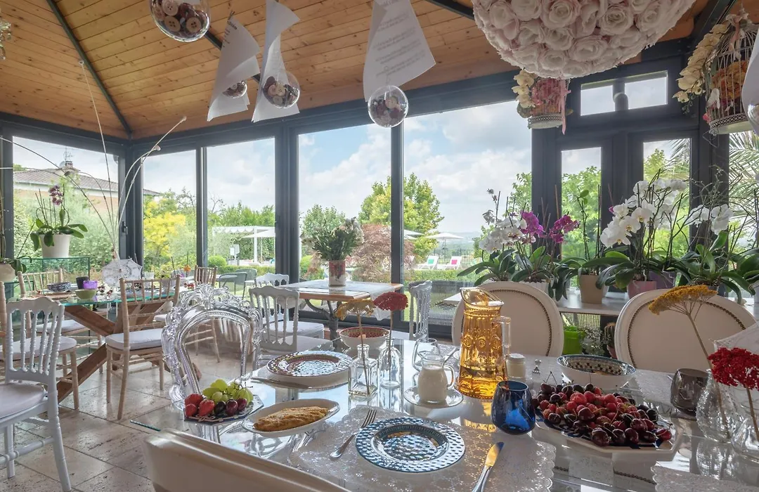 Boutique Hotel Al Grappolo D'Oro-1
