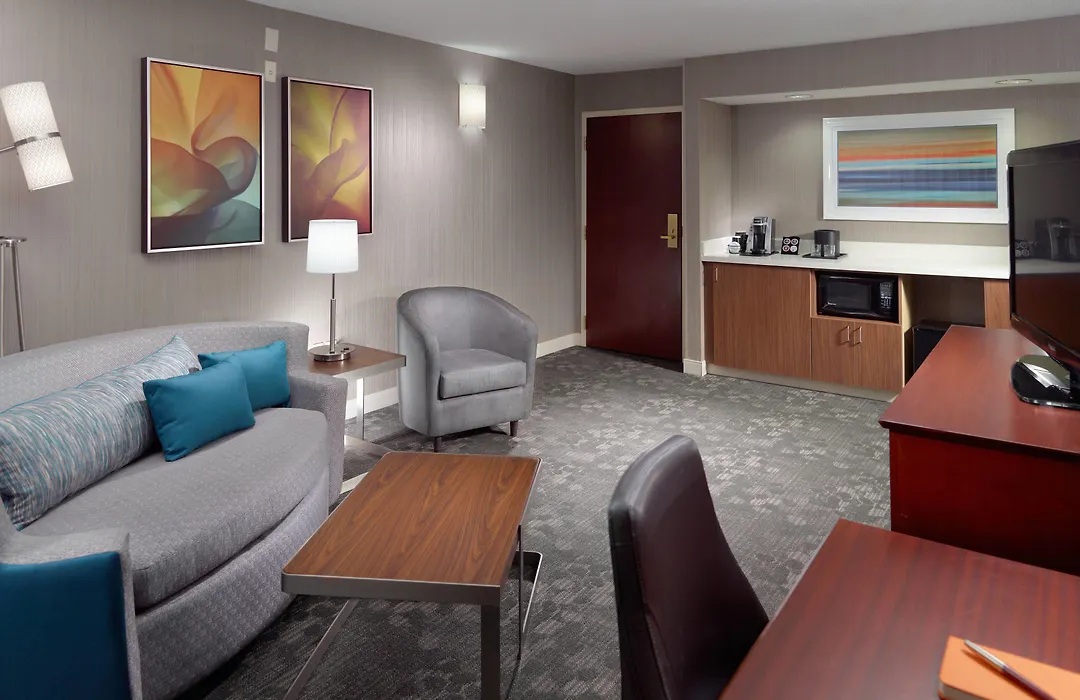 Courtyard By Marriott Atlanta Alpharetta-1