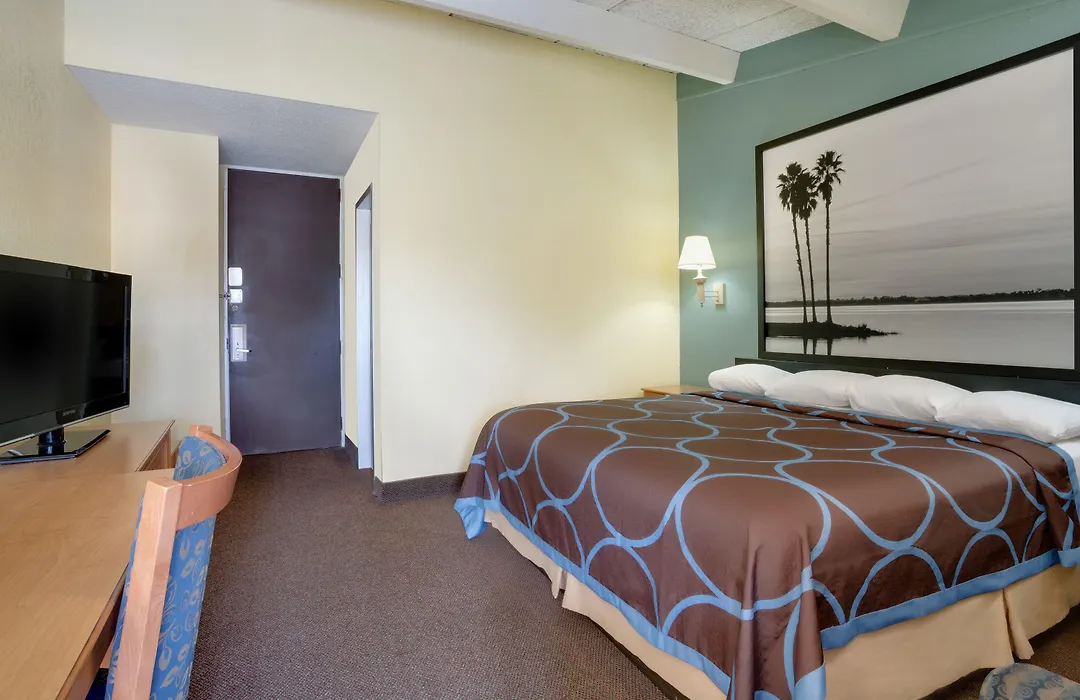 Super 8 By Wyndham St. Augustine-1