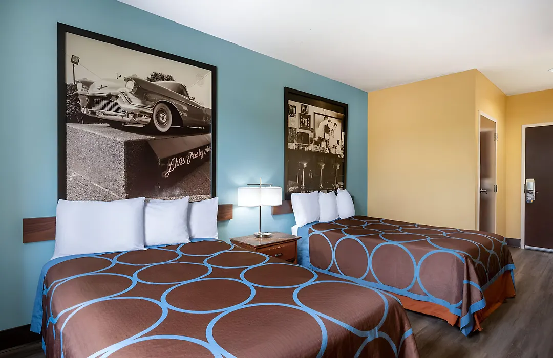 Super 8 By Wyndham Salisbury-1