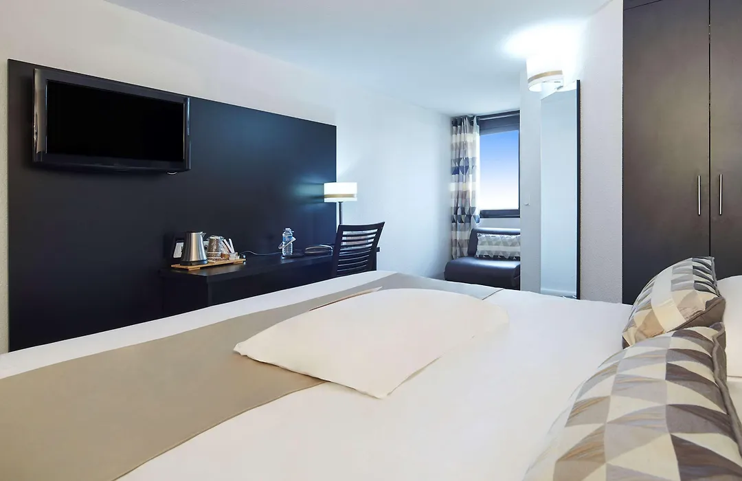 Kyriad Hotel Meaux-1