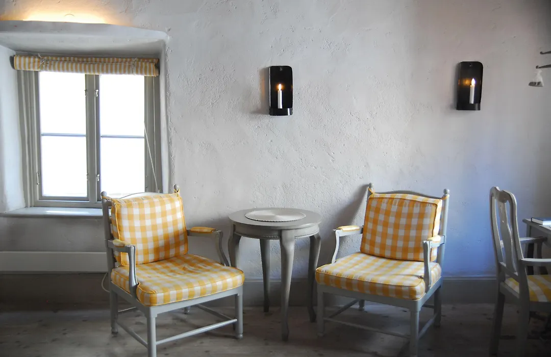 Hotel Sven Vintappare-1