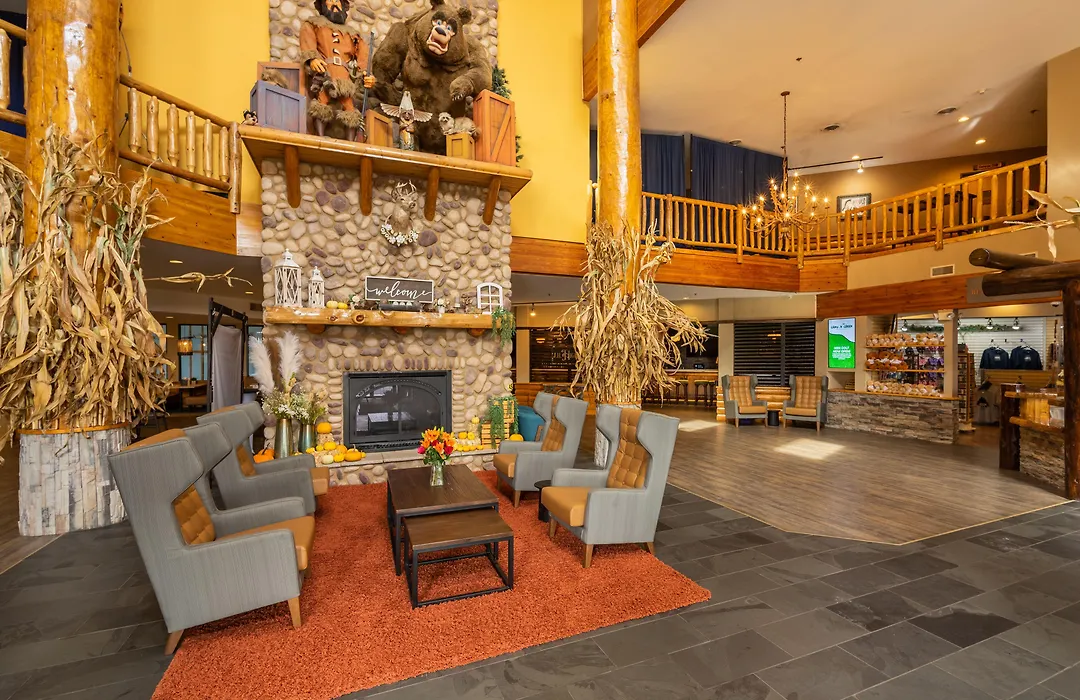 Grand Bear Resort At Starved Rock-1