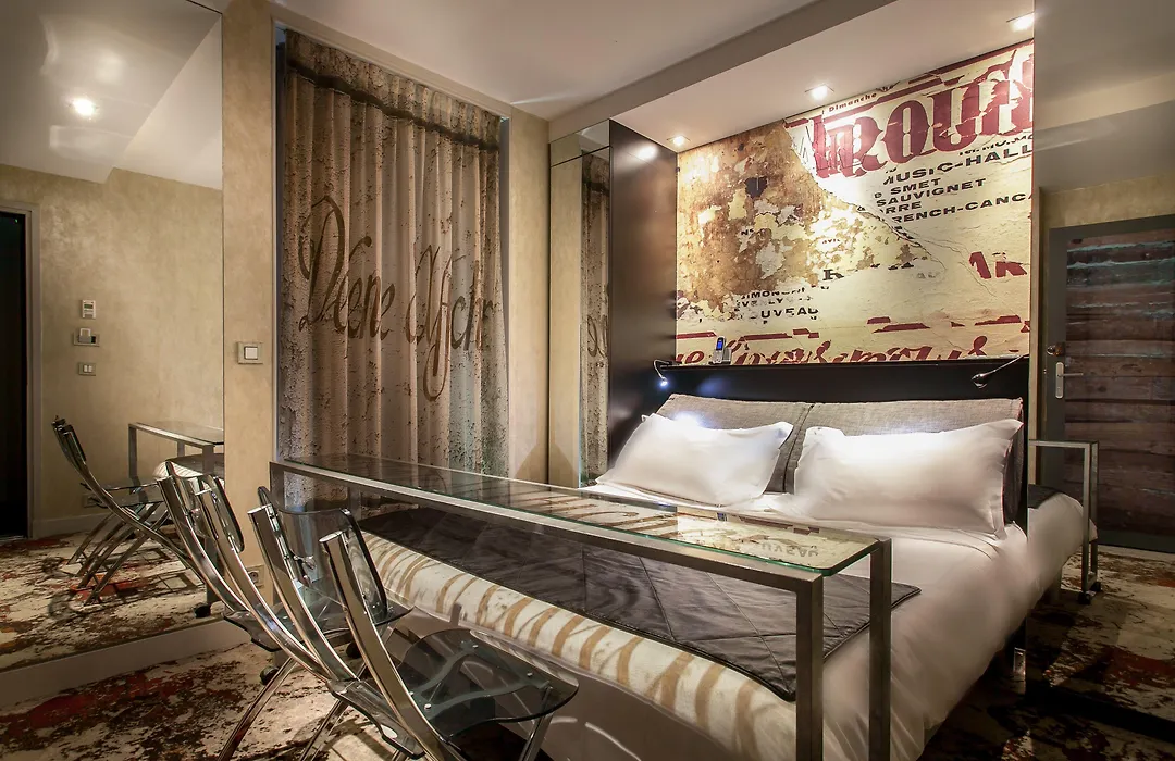Apostrophe Hotel-1