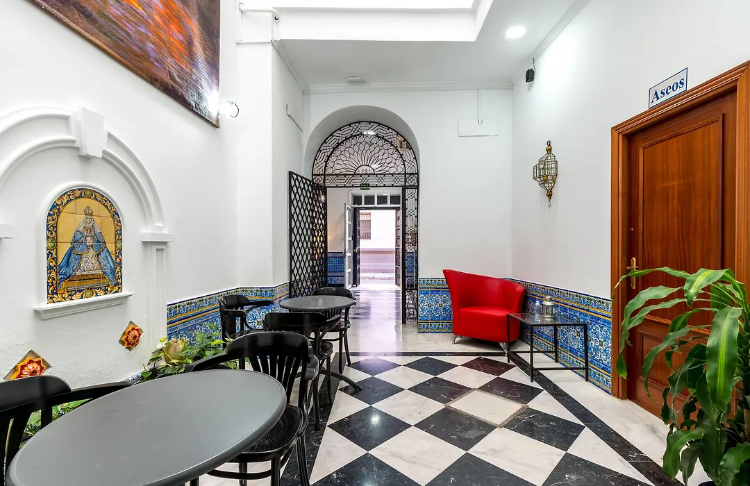 Cool Sevilla Hotel-1