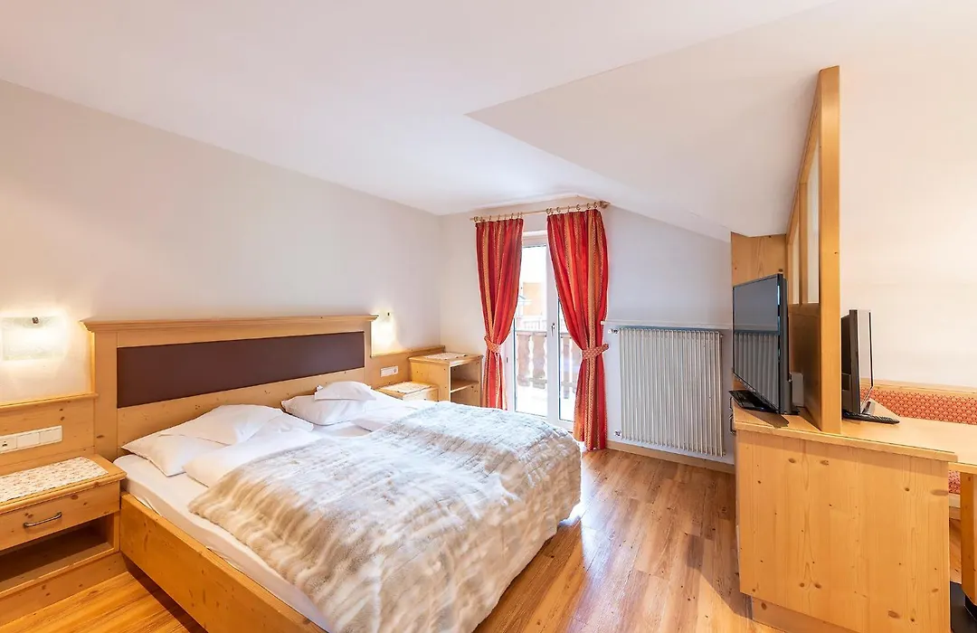 Hotel Seelaus-1