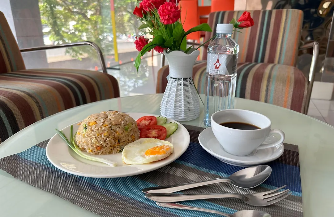 Grand Tower Inn Sathorn Hotel-1