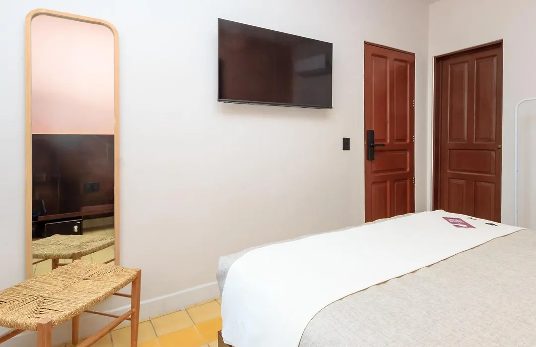 Hotel Libertad 1416-1