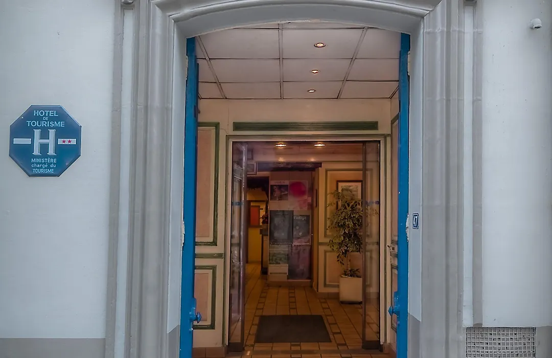 Hotel Le Faubourg Opera-1