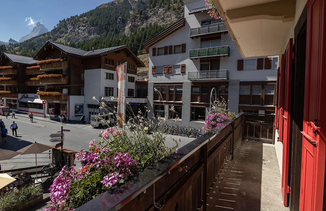Hotel Bahnhof-1