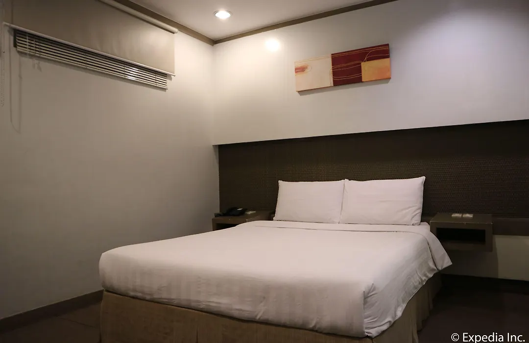 Magallanes Square Hotel-1