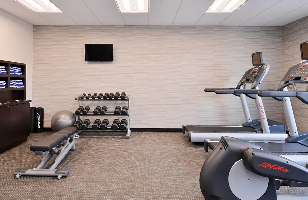 Courtyard By Marriott Toledo North-1