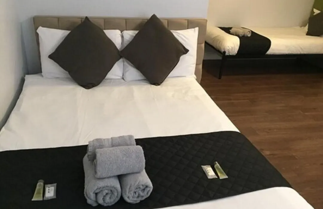 Queens Guesthouse Manchester-1