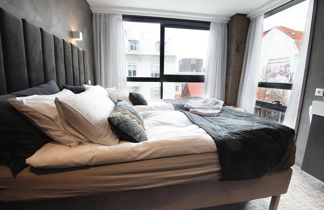 B14 Apartments & Rooms-1