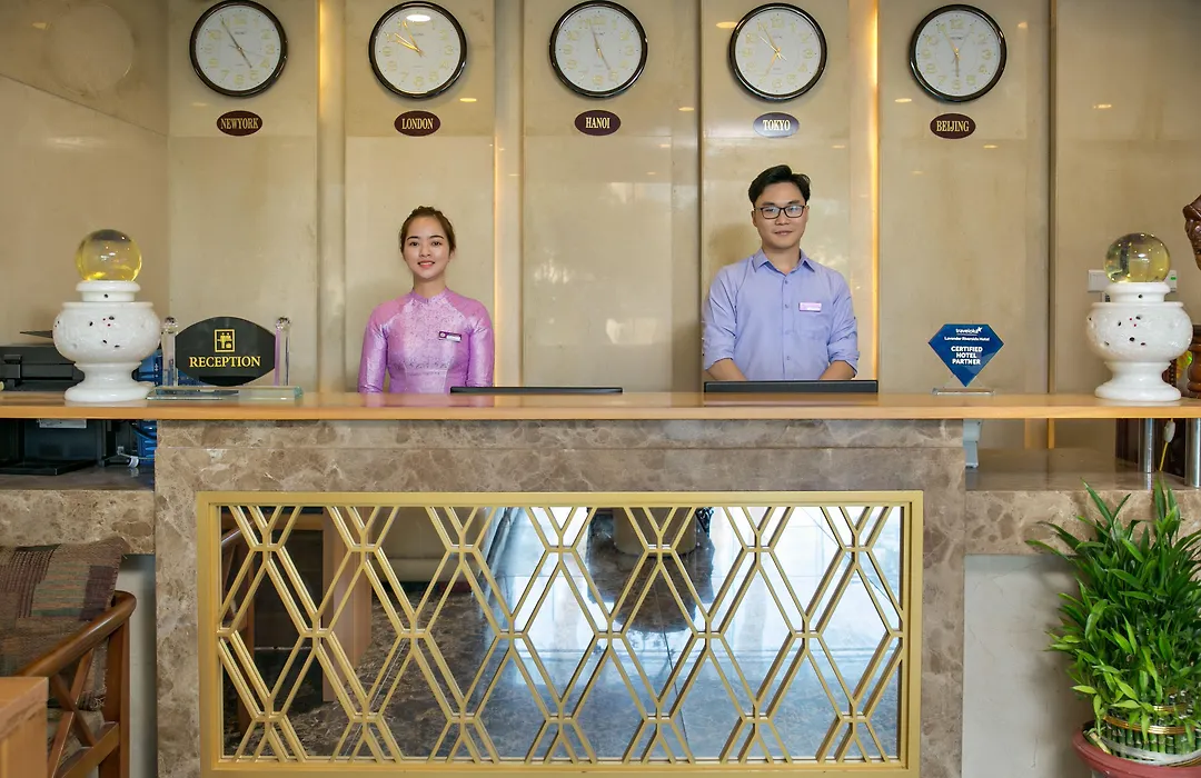 Lavender Riverside Hotel-1