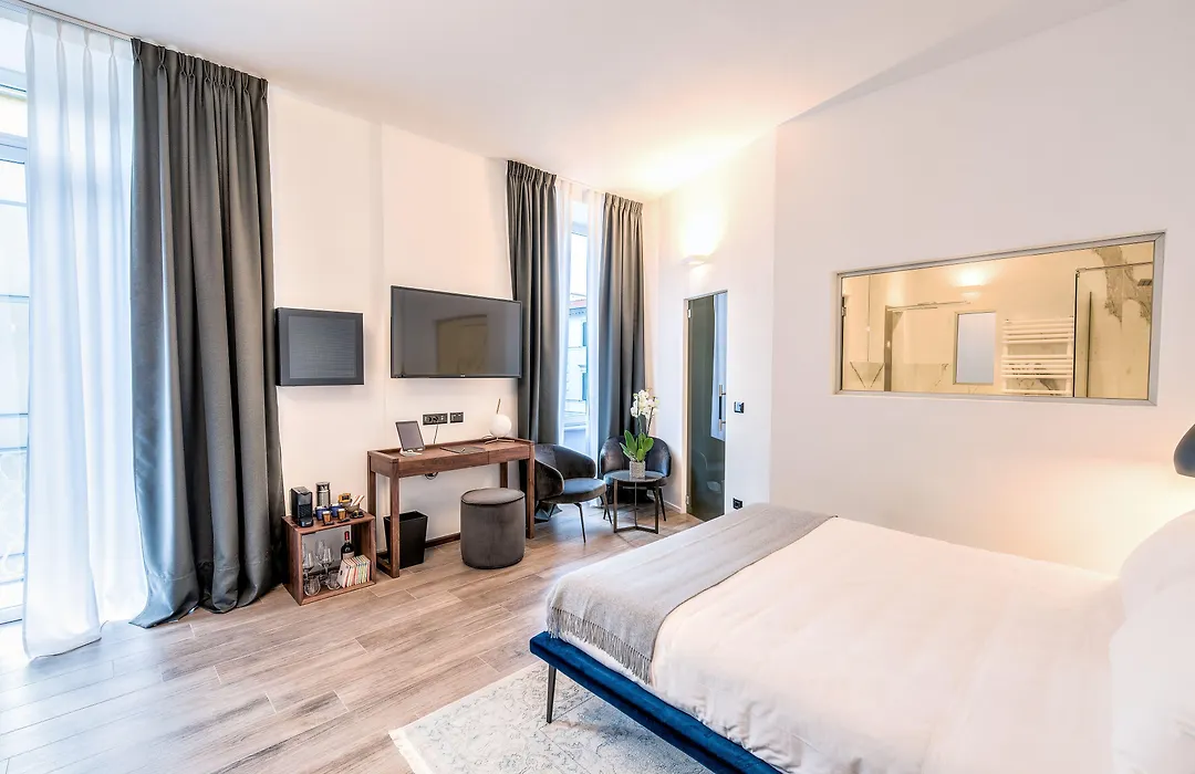 La Spezia By The First - Luxury Rooms & Suites-1