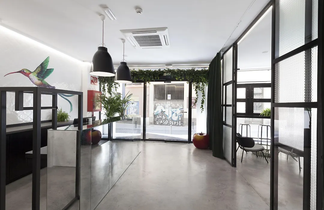 2060 The Newton Hostel-1