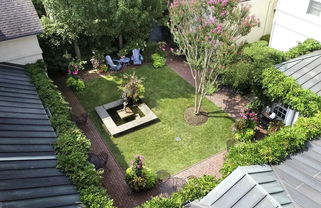 Francis Malbone House-1