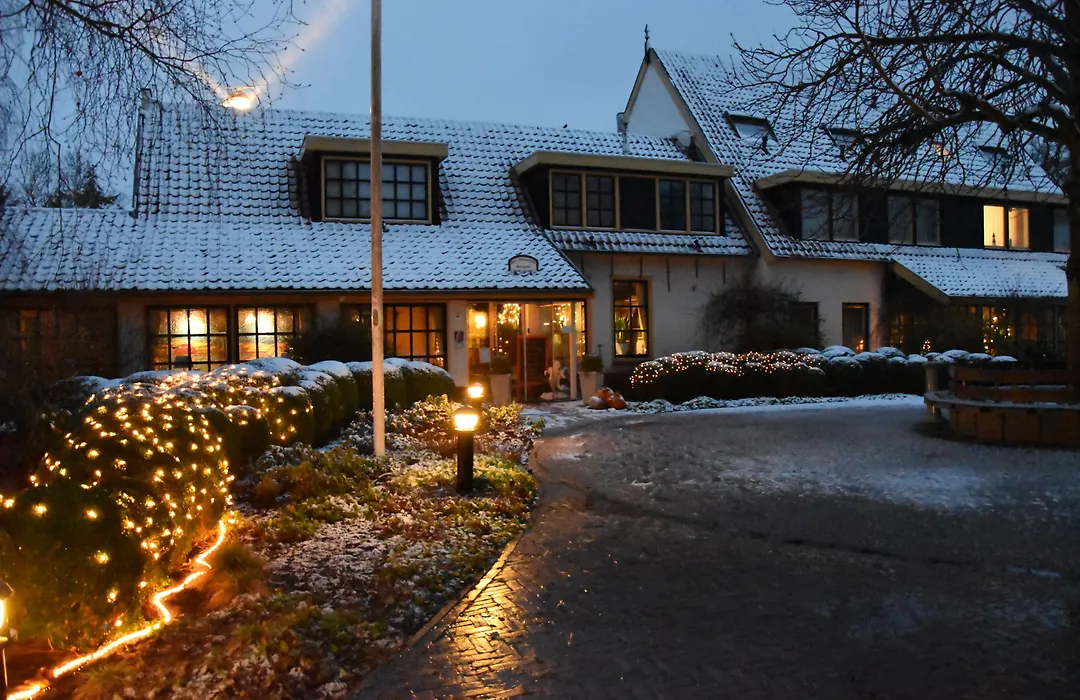 Hotel De Torenhoeve-1