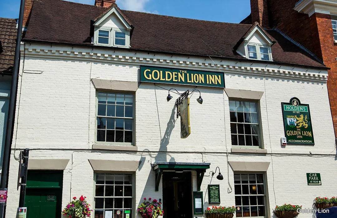 The Golden Lion Inn-1