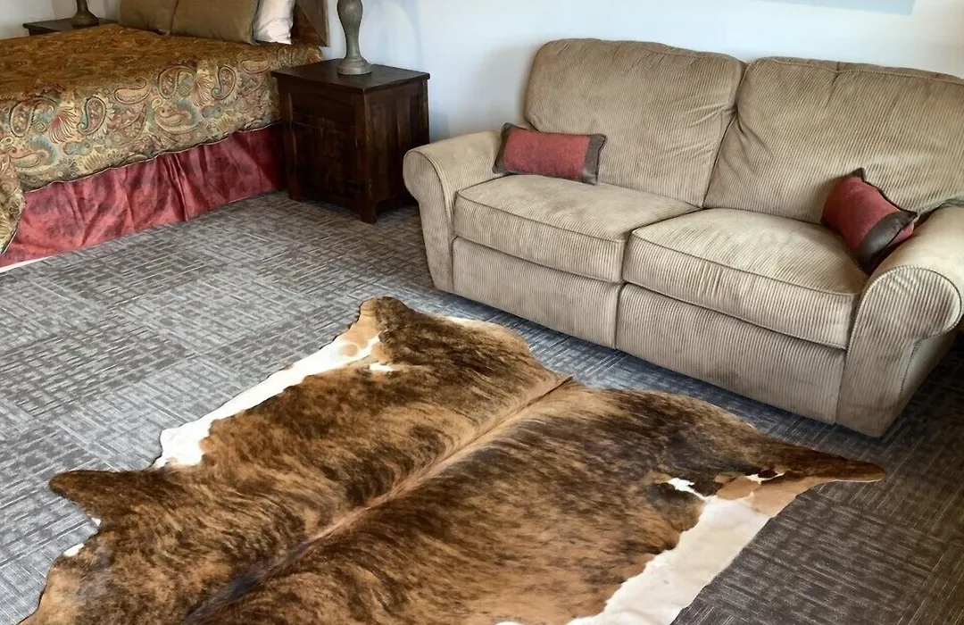 406 Lodge At Yellowstone-1