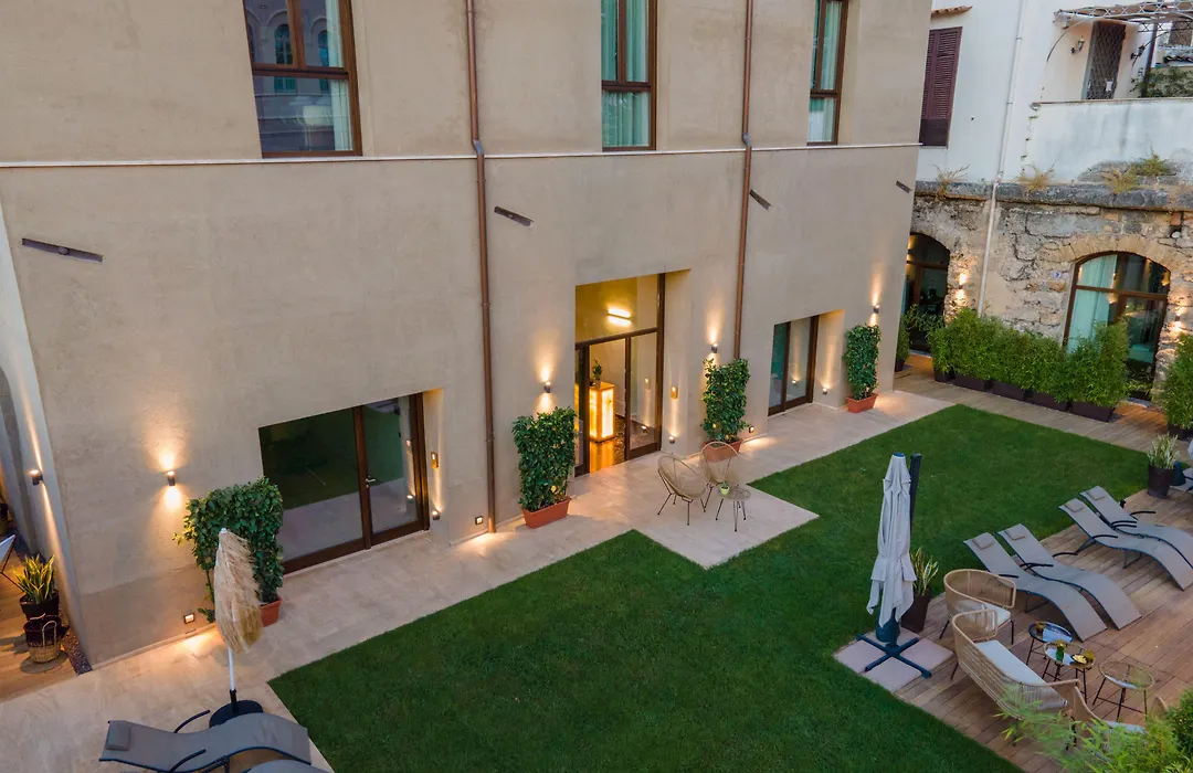 Bastione Spasimo Boutique Hotel-1