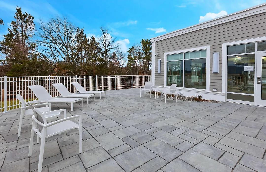 Hampton Inn Cape Cod Canal-1