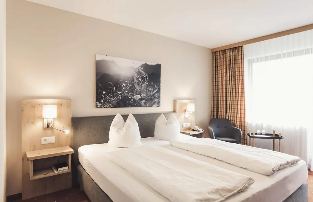 Hotel Johanna mitten im Ötztal SUPERIOR-1
