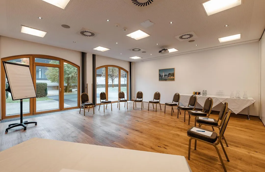 Holiday Inn Innsbruck By Ihg-1