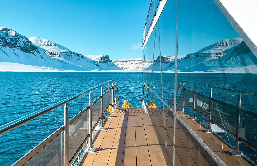 Radisson Blu Polar Hotel, Spitsbergen-1