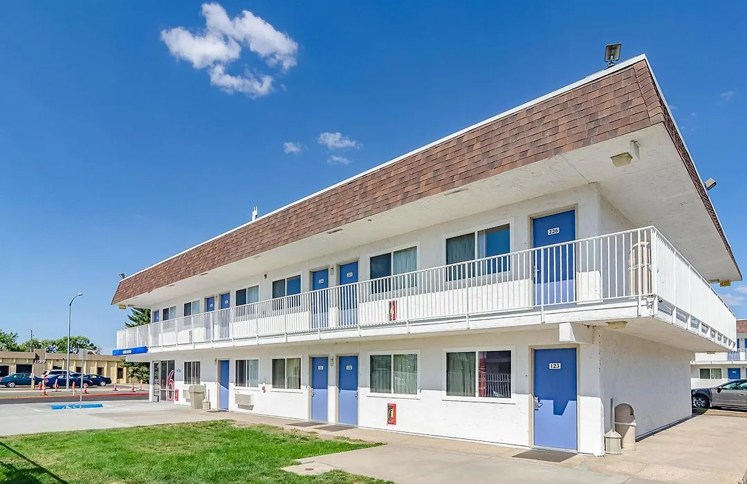 Motel 6 Cheyenne, Wy-1