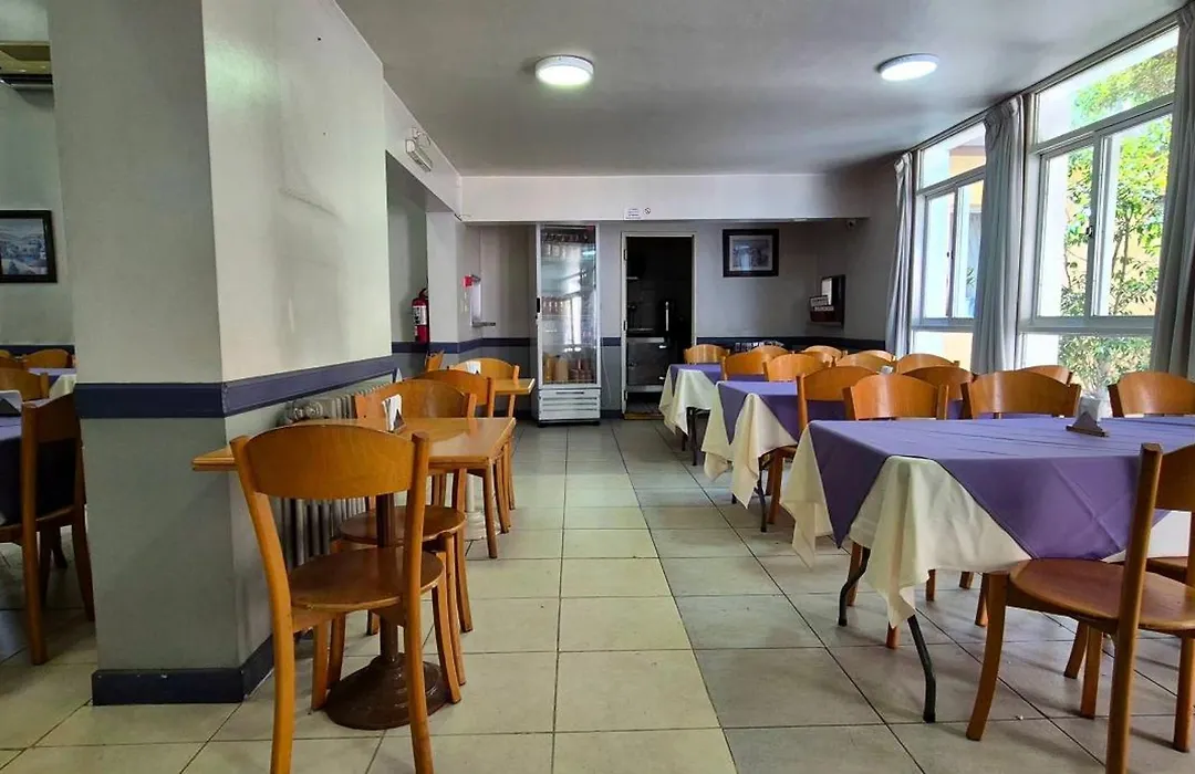 Hotel Puerta del Sol-1