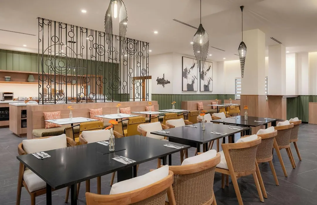 Courtyard By Marriott Port Of Spain-1
