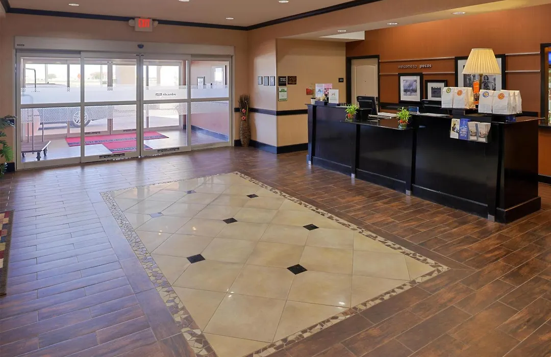 Hampton Inn Pecos-1