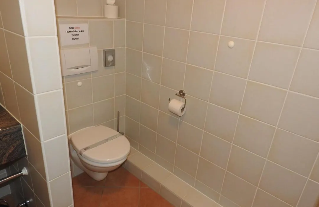 Hus Op De Diek-1