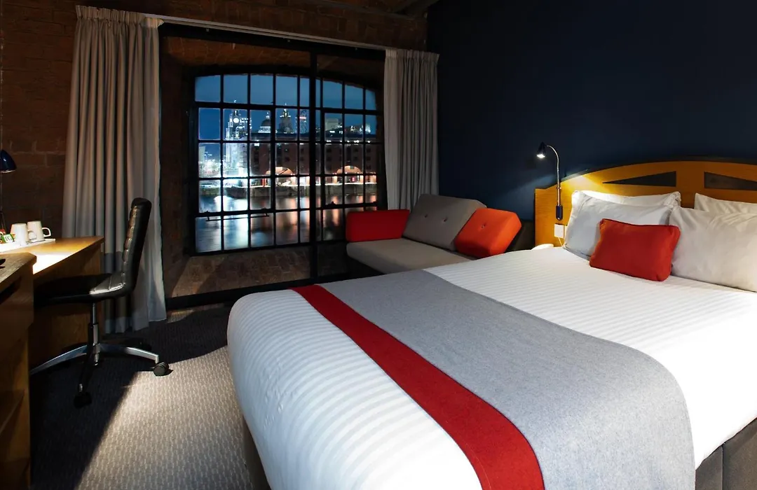 Holiday Inn Express Liverpool-Albert Dock By Ihg-1
