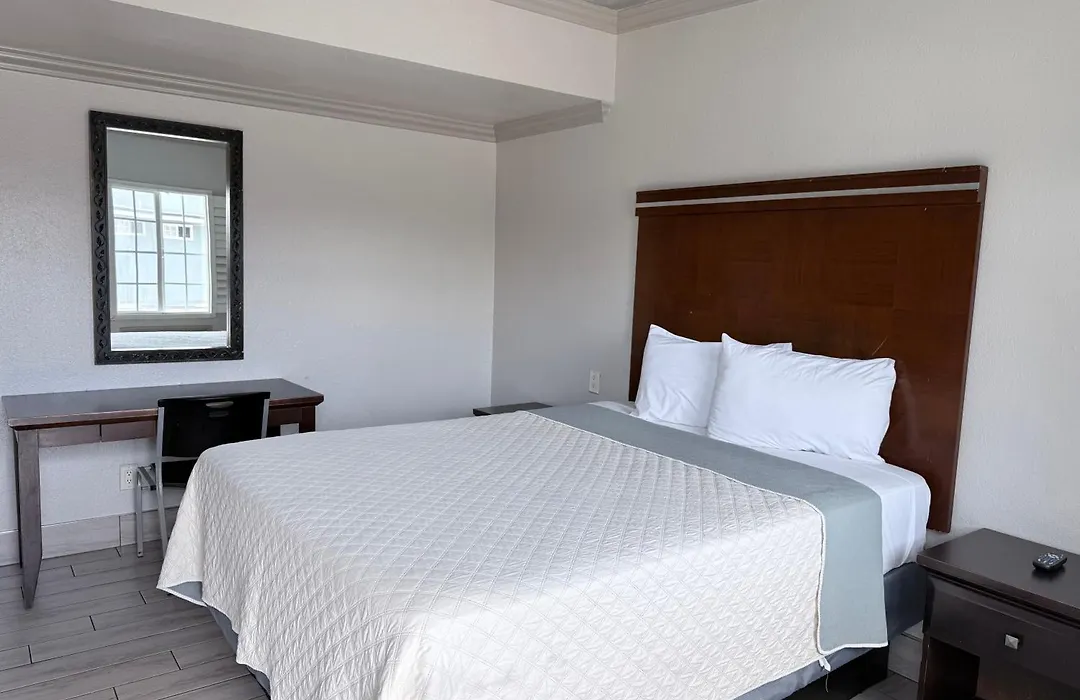 Town House Motel-1
