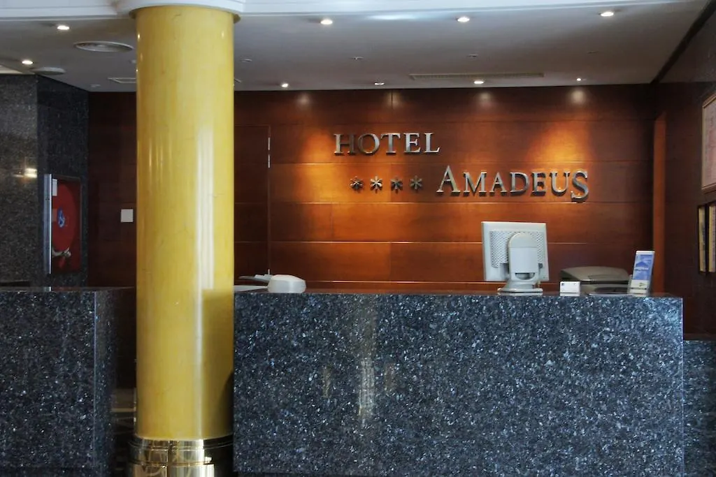 Hotel Amadeus-1