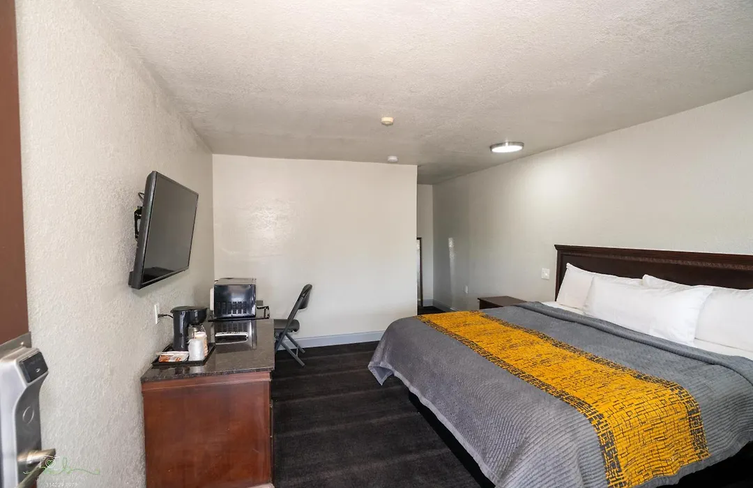 Indian Mound Motel-1