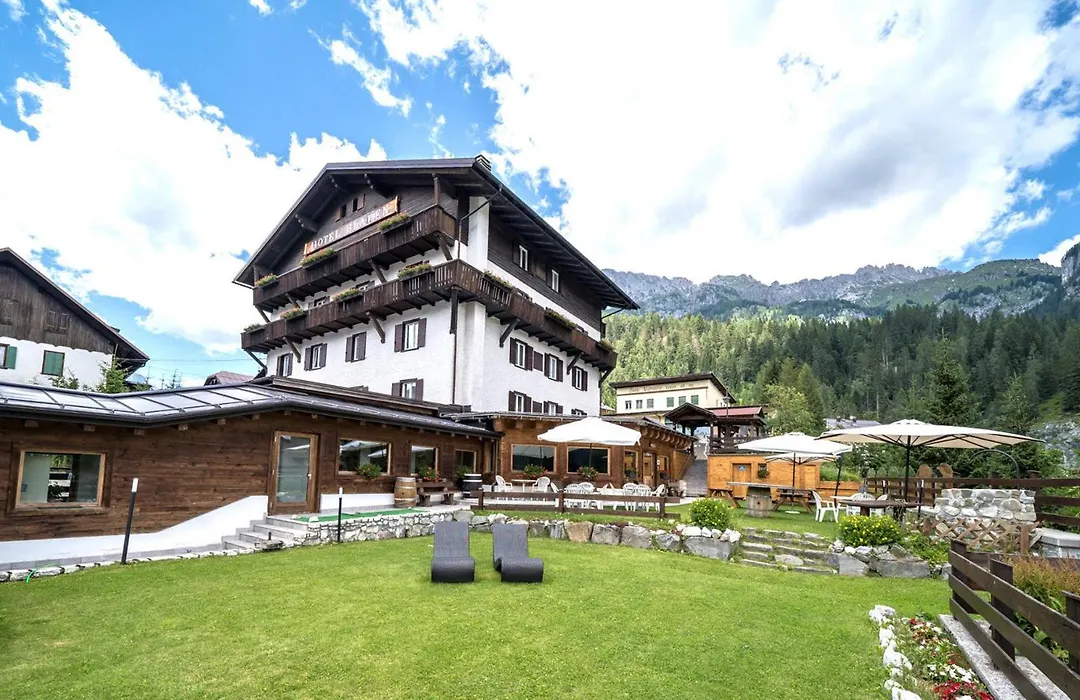 Wellness Hotel Bladen-1