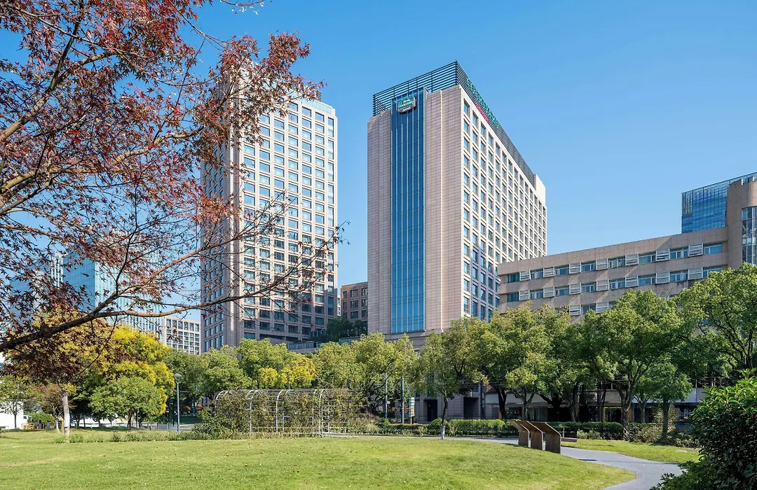 Courtyard By Marriott Hangzhou Wulin At West Lake-1