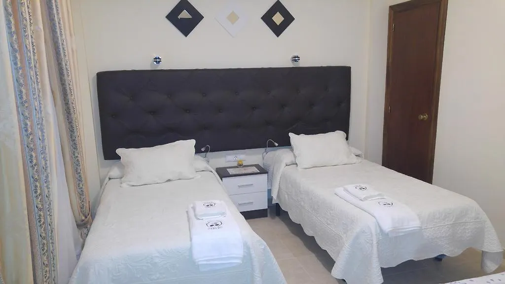 Hostal Cerezo-1