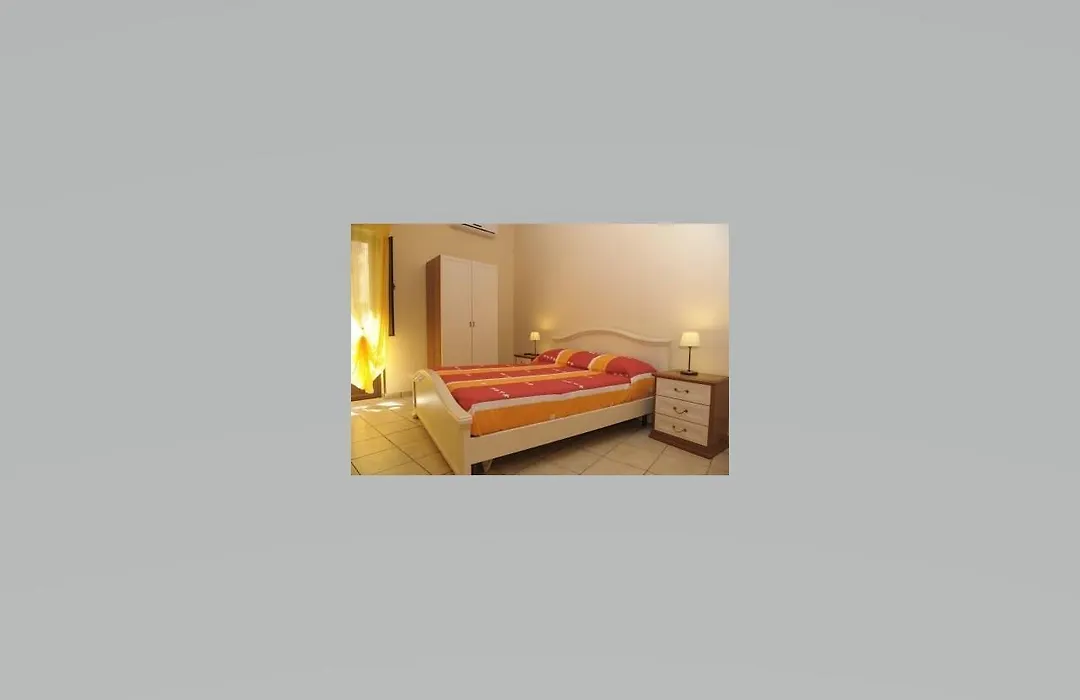 Gli Agrumi Rooms-1