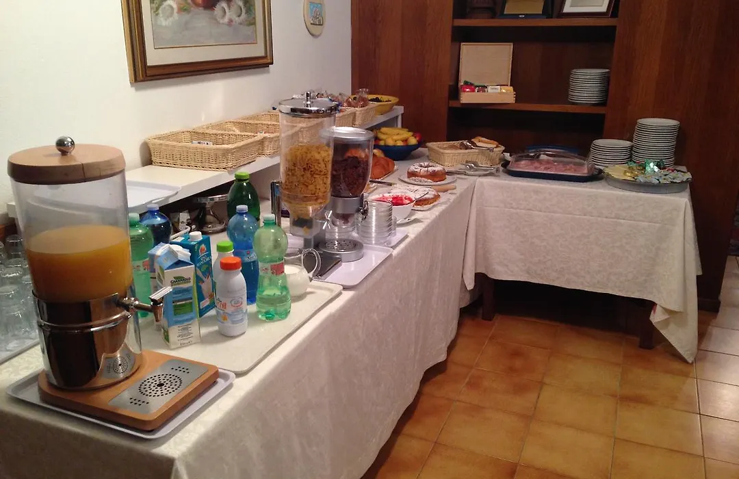 Hotel Sarre-1