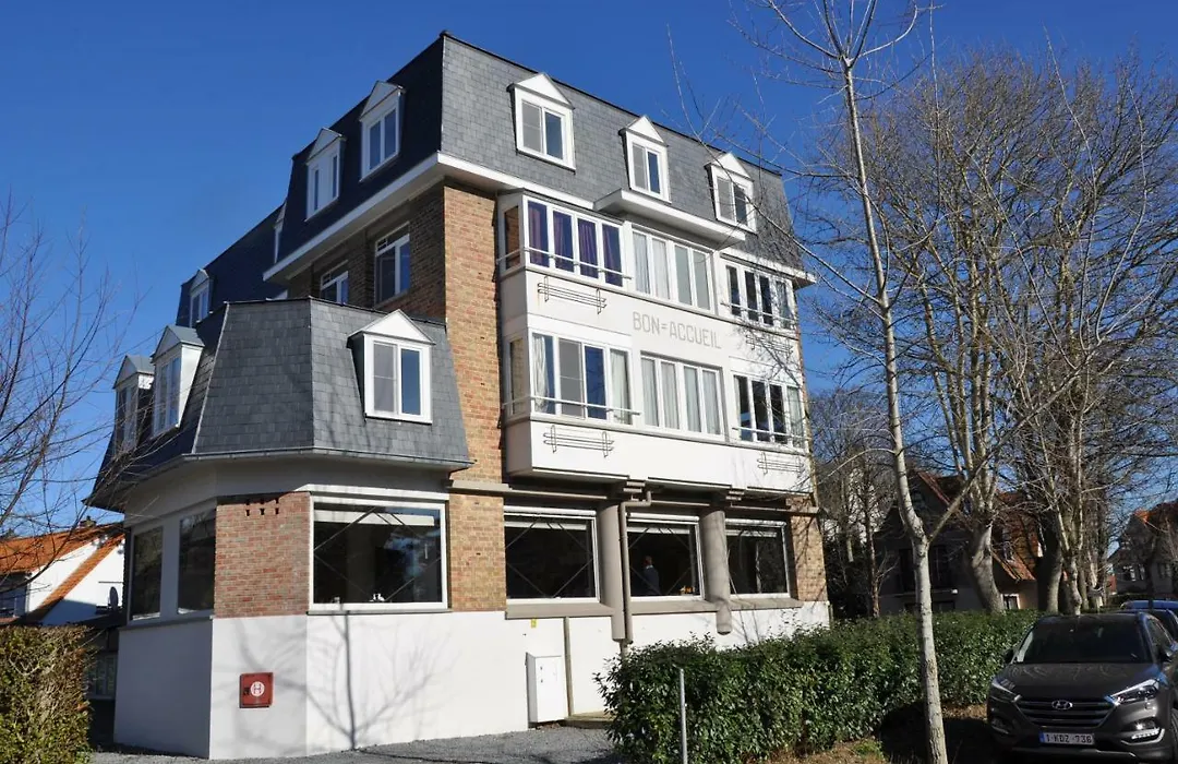 Hotel Bon Accueil-1