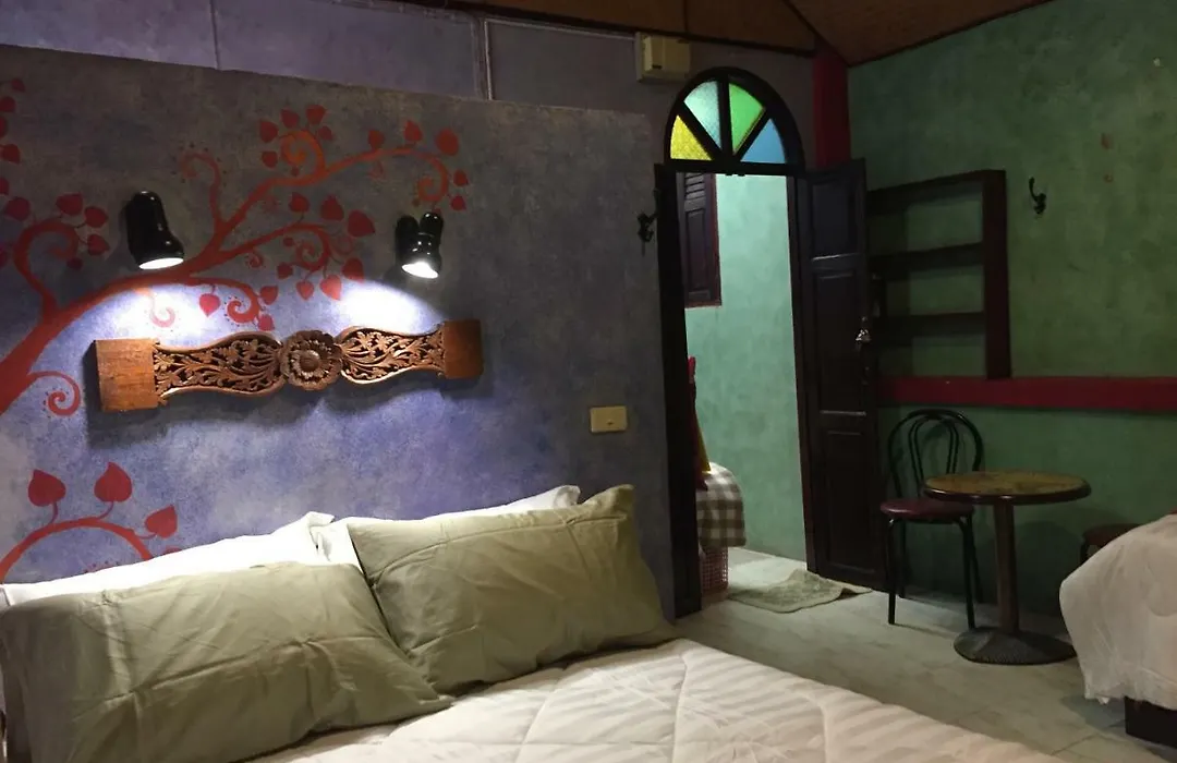 Shanti Lodge Bangkok-1
