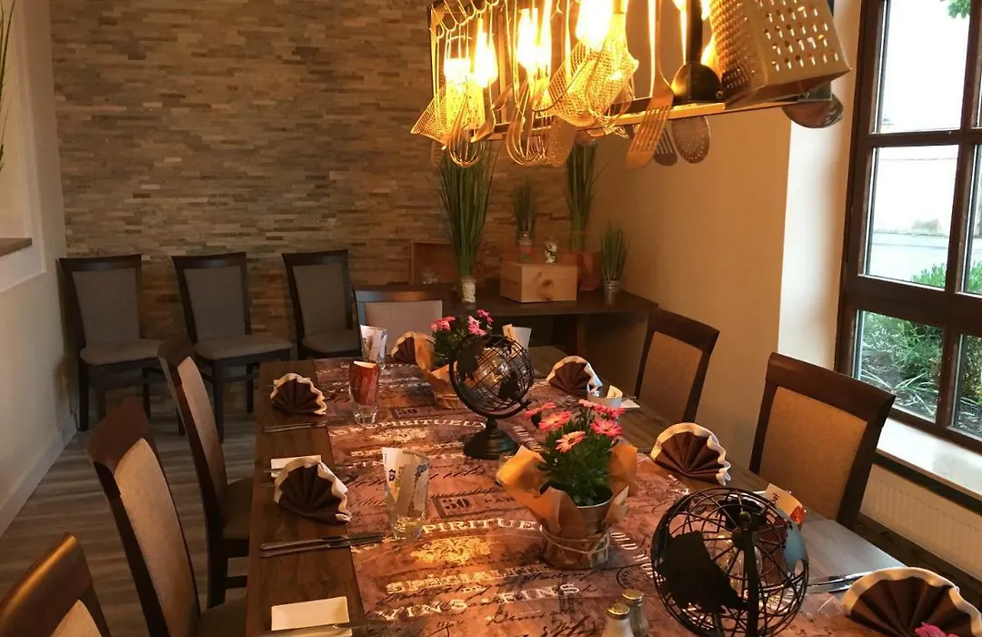 Hotel&Restaurant Hessischer Hof-1