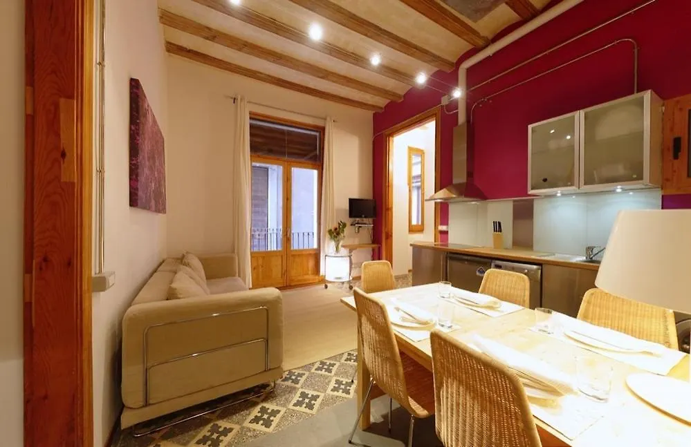 Visit-Bcn Cosmopolitan Apartments-1